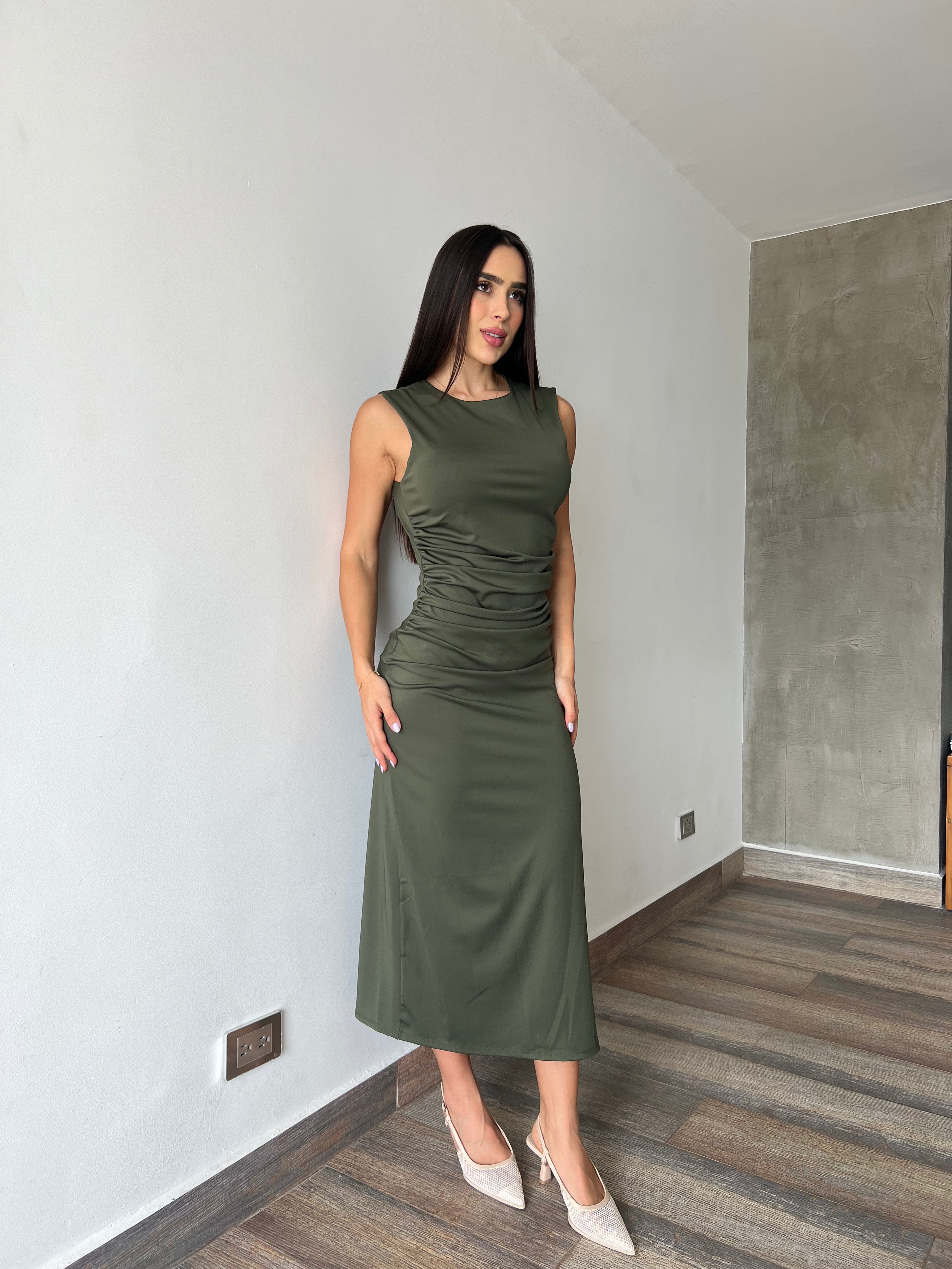 VESTIDO VERDE MILITAR