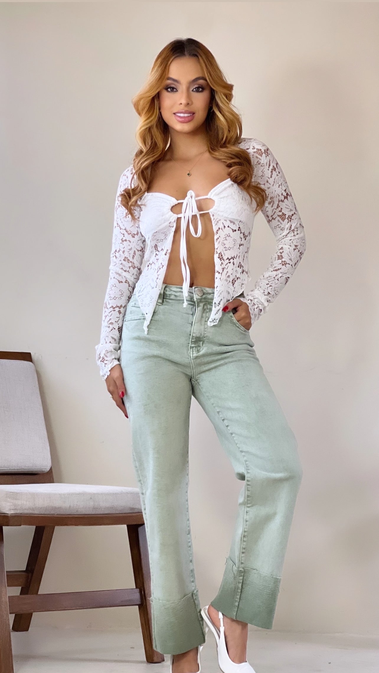 BUSO  ENCAJE TIE LACE