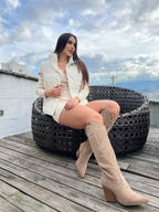 SHORT IVORY CHIC